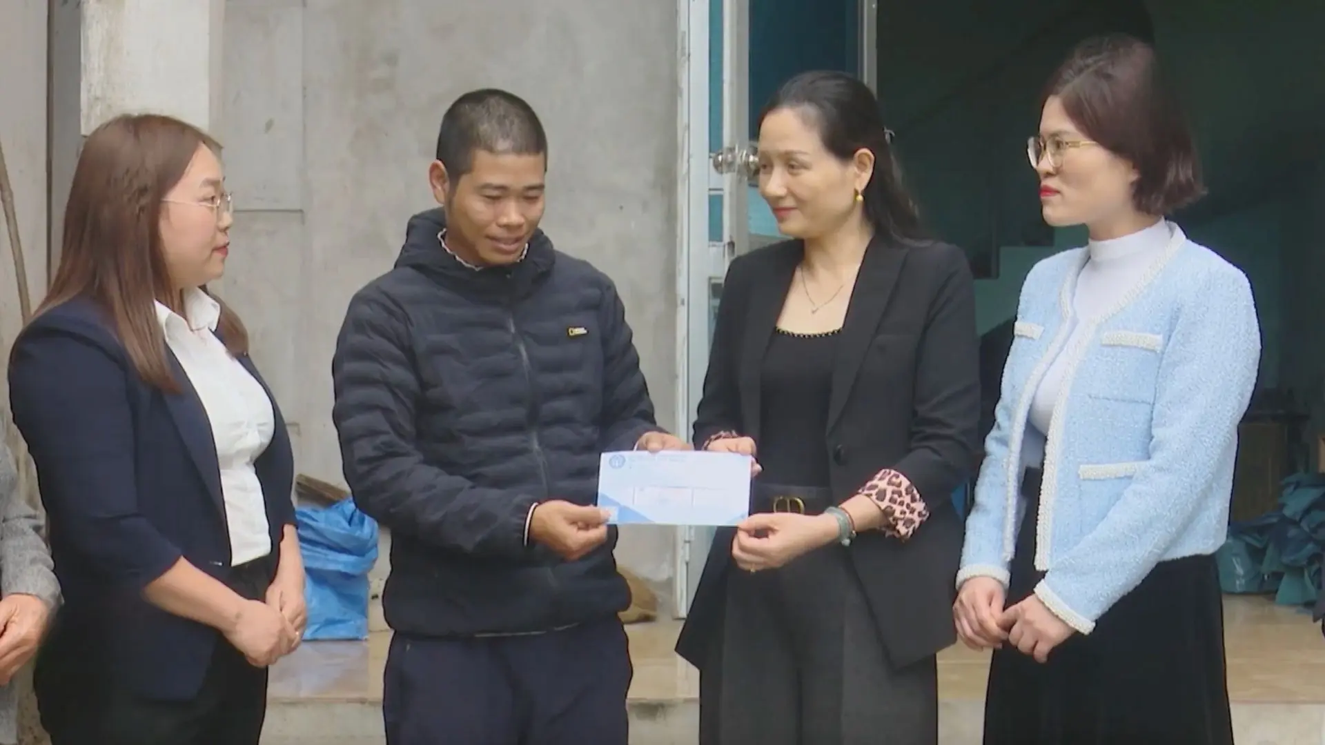 Đồng hành cùng những hoàn cảnh khó khăn